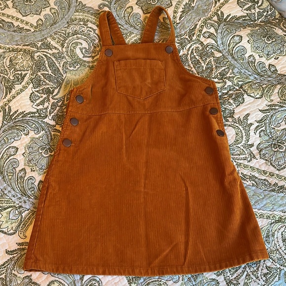 Old Navy Other - Corduroy jumper S 6/7
